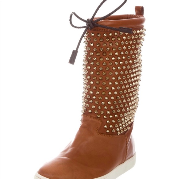 C. Louboutin Surlapony Camel Napa Spike Boots 39.5 - Picture 6 of 6